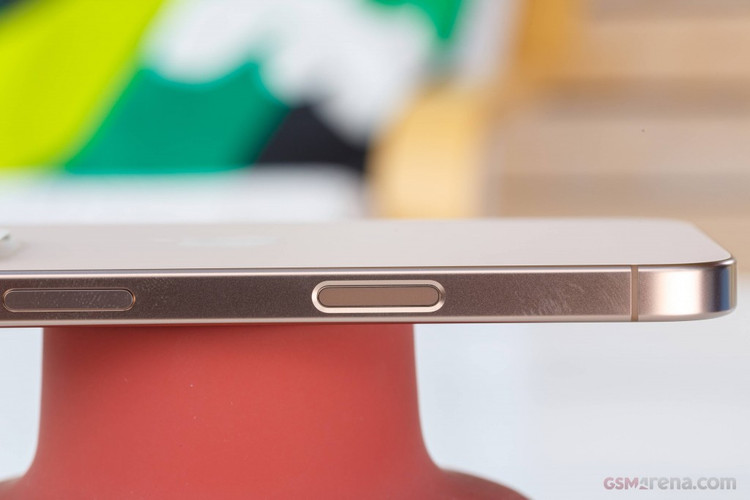 iphone 16 pro 256G ZA not active